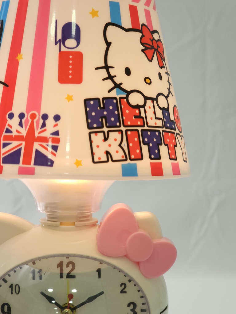 LAMPARA C/ RELOJ 13.5*13.5*26cm