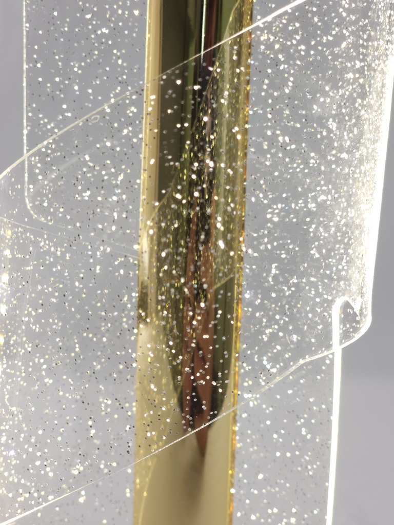 LAMPARA C/ BASE PLASTICA Y ACRILICO C/ LED DE 3  LUCES AJUSTABLES 12*10*25CM