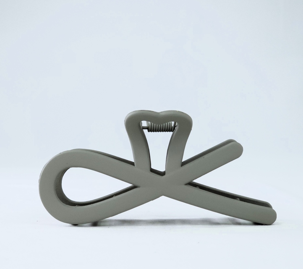 PELLIZCO PLASTICO P/ CABELLO 11 CM